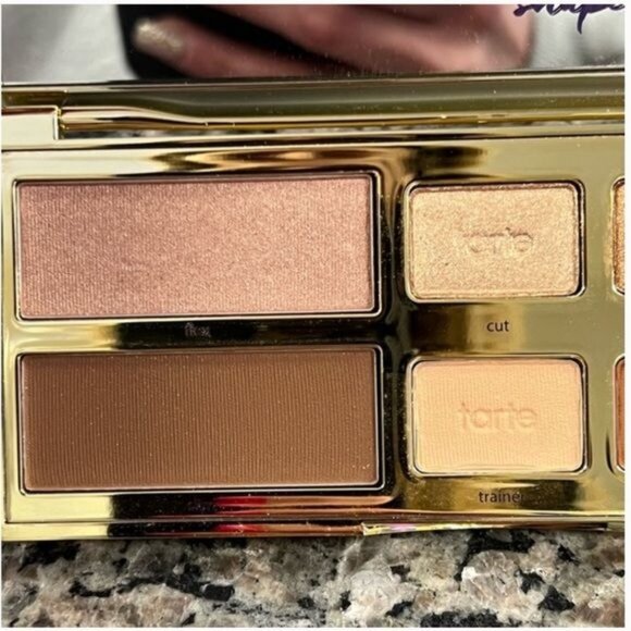 Limited Edition: TARTE Double Duty Beauty Sculpting & Shading Are My Cardio Set - Picture 7 of 10